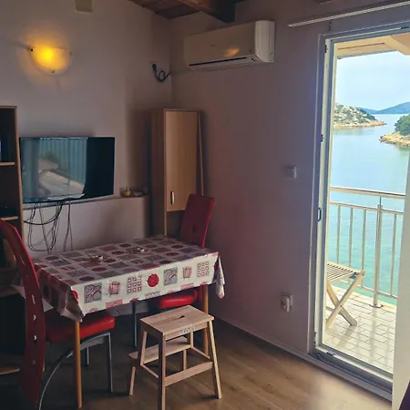 Apartmán Jadra With Sea View